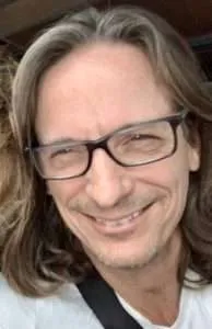 Glen Roethel - your comforting connection coach